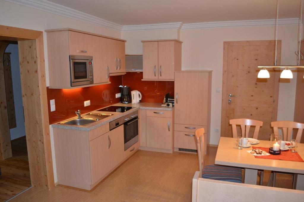 Haus Thurner Wagrain Habitación foto